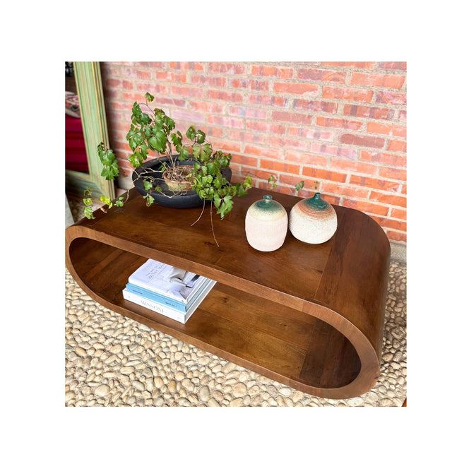 MESA DE MADERA CURVA