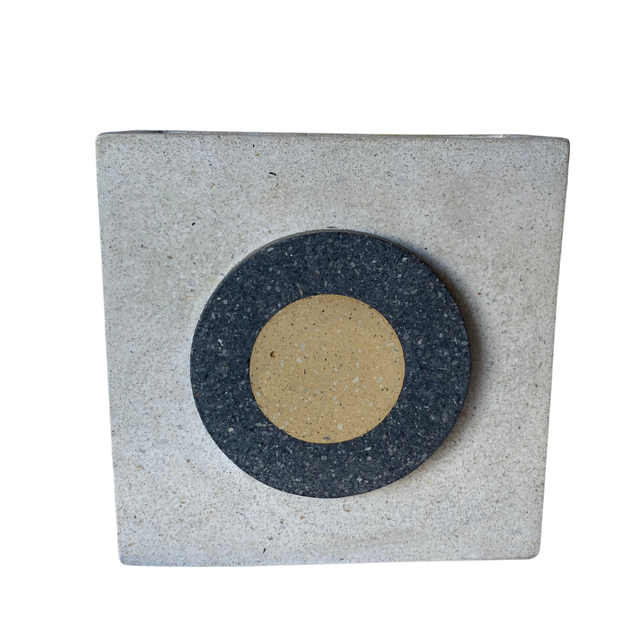 FLORERO DE CEMENTO BLANCO