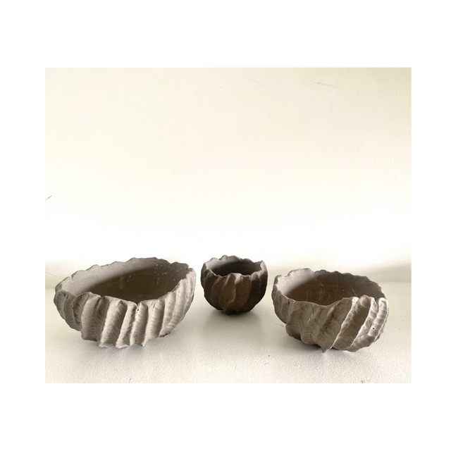 TRIO DE BASES DE ARCILLA GRIS