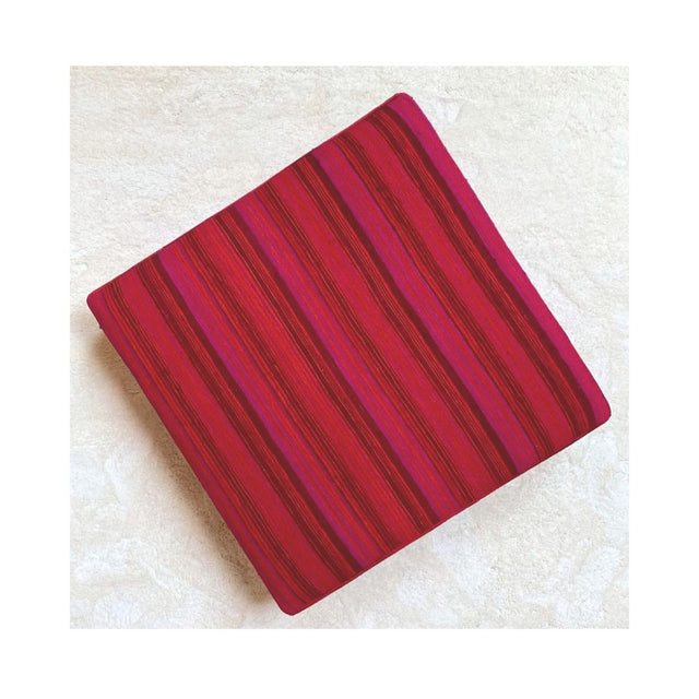 RED VIBES SQUARE POUF