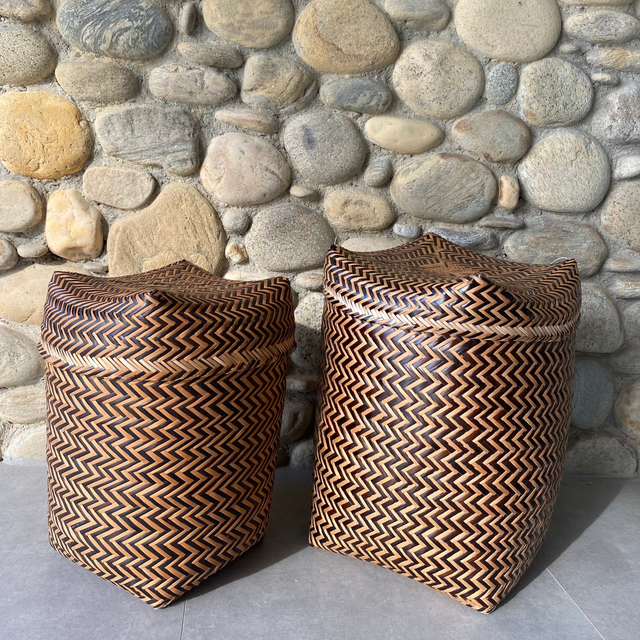 CESTA DE TIRITE CLARA/OSCURA
